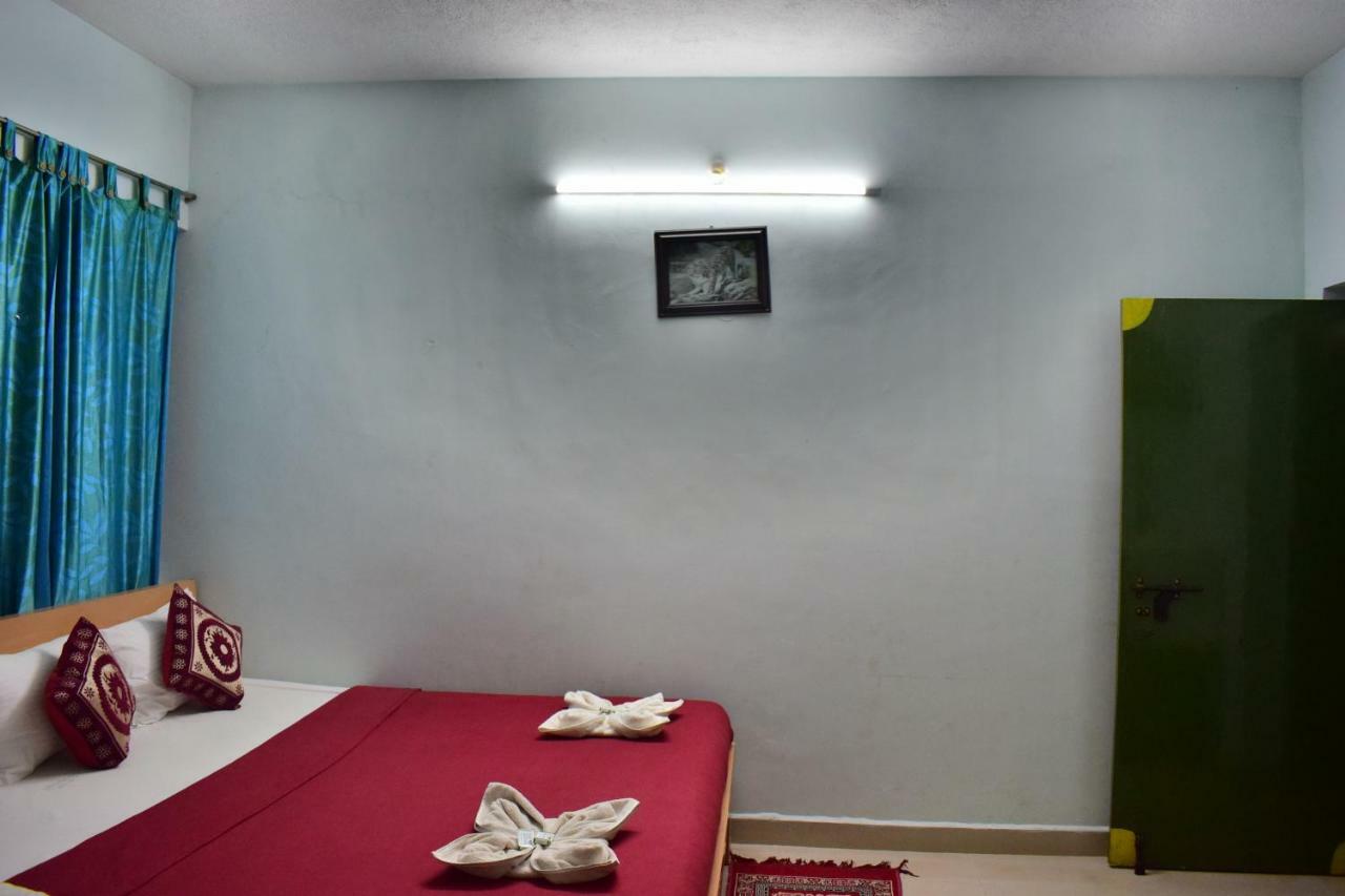 Hotel Kozee Kaves Yelagiri Exterior foto