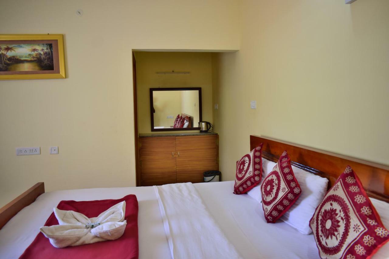Hotel Kozee Kaves Yelagiri Exterior foto